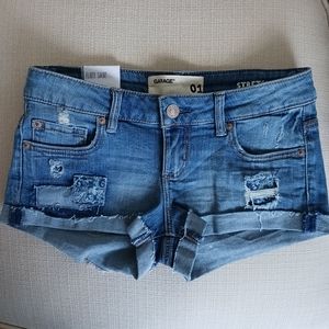 GARAGE Totally Patchwork Low Rise Flirty Jean Short
